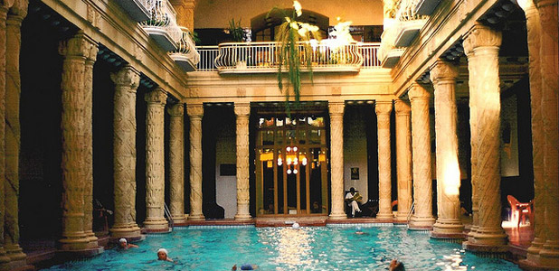 Les bains de Budapest Les bains de Budapest