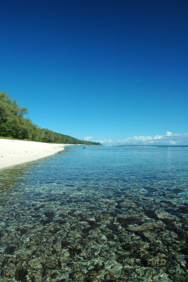 Paysages et plages de Rurutu, archipel des Australes