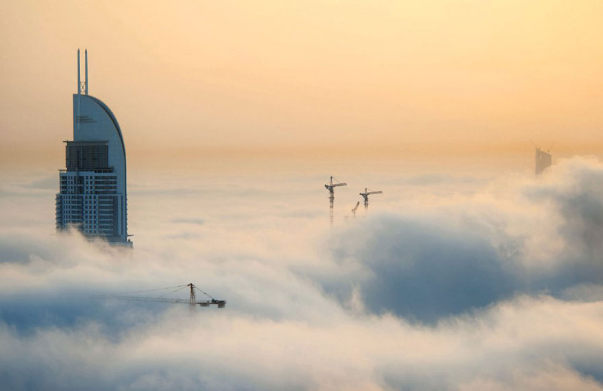 Les photos incroyables de Dubaï dans les nuages