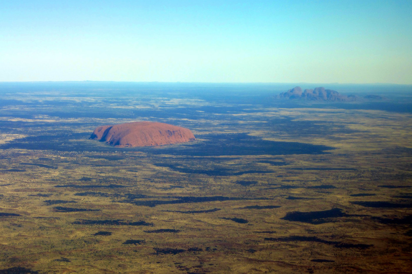 L'Ayers Rock vu du ciel