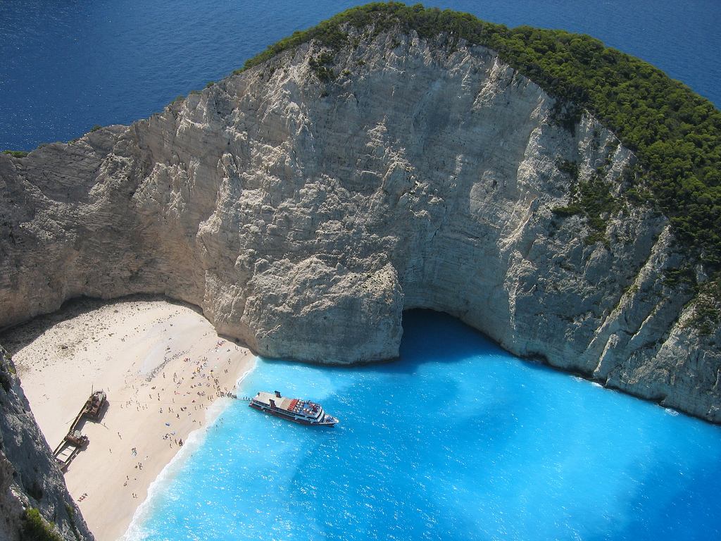 Les 10 plus belles photos de Navagio Beach, la plage des naufragés en Grèce