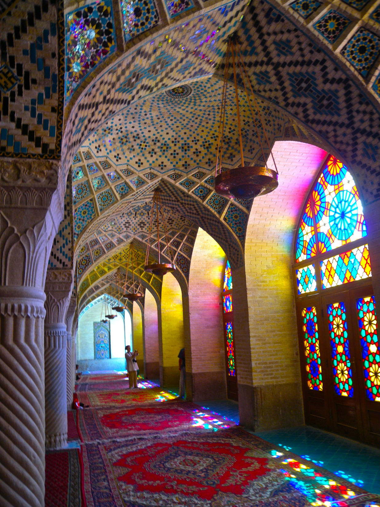 Vitraux de la mosquée Nasir ol Molk en Iran