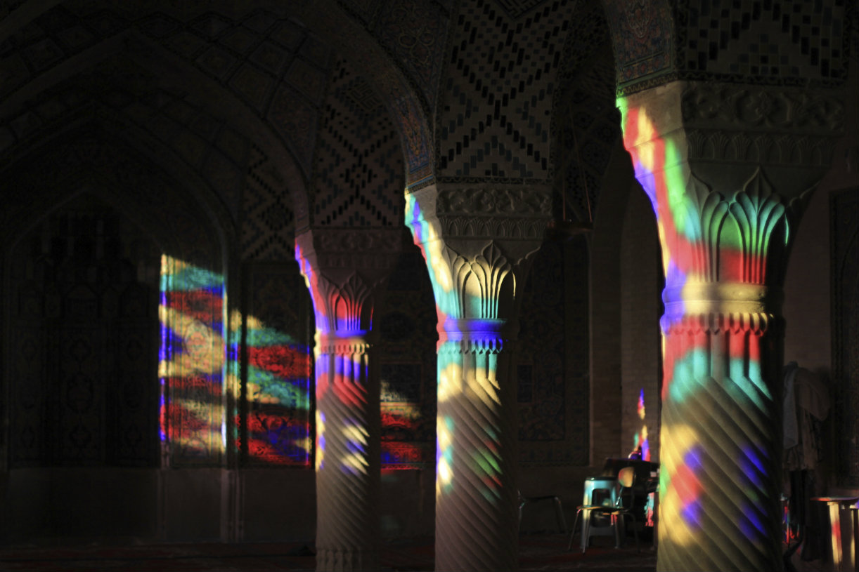 Nasir ol Molk : une mosquée haute en couleurs en Iran