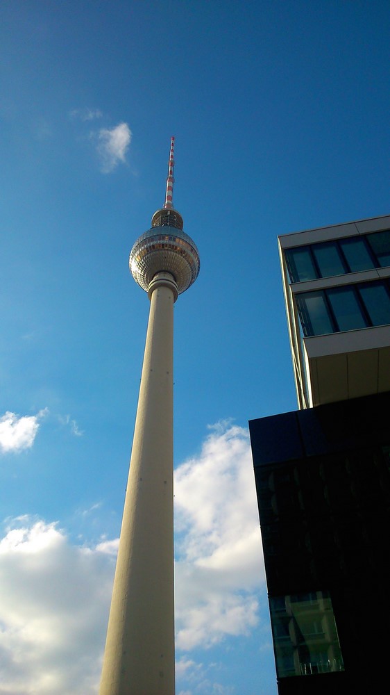 En 2015, la Fernsehturm de Berlin a 50 ans