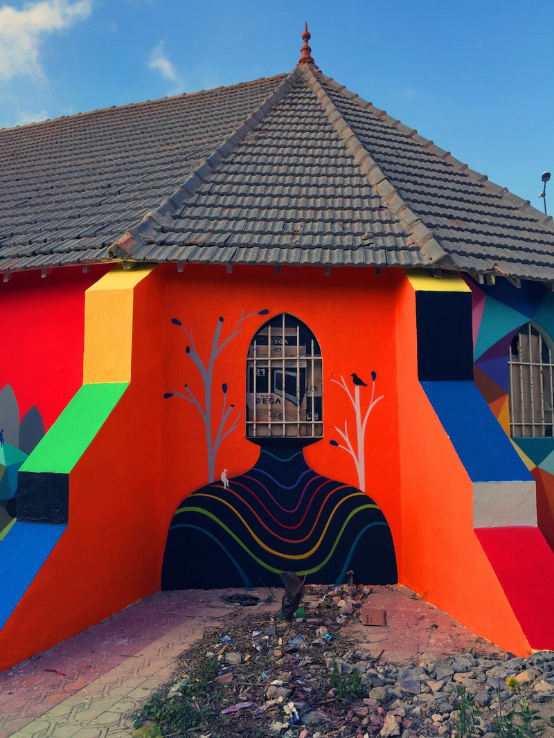 A fresco by Okuda San Miguel brings this church to life 07