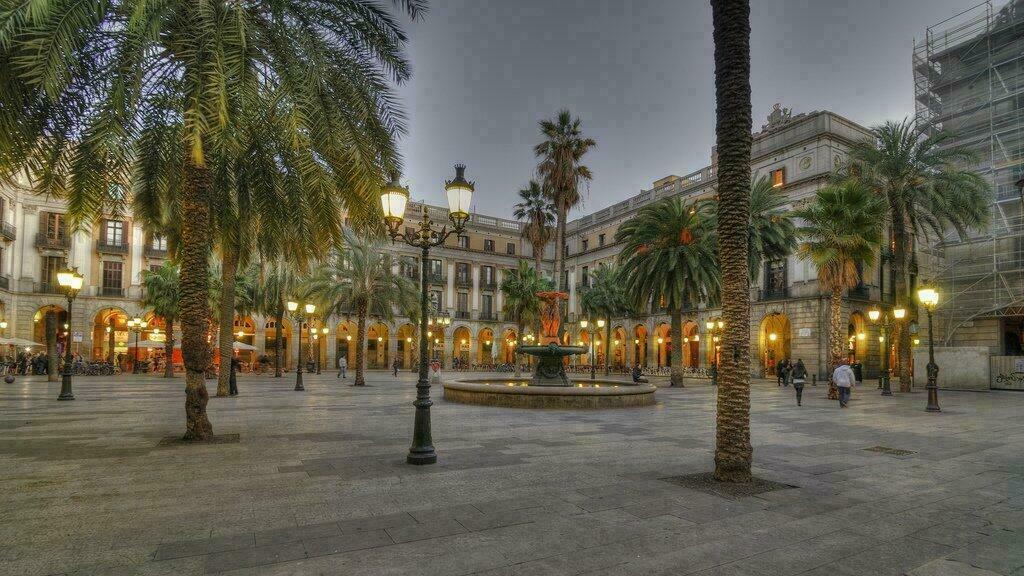 Plaça Reial