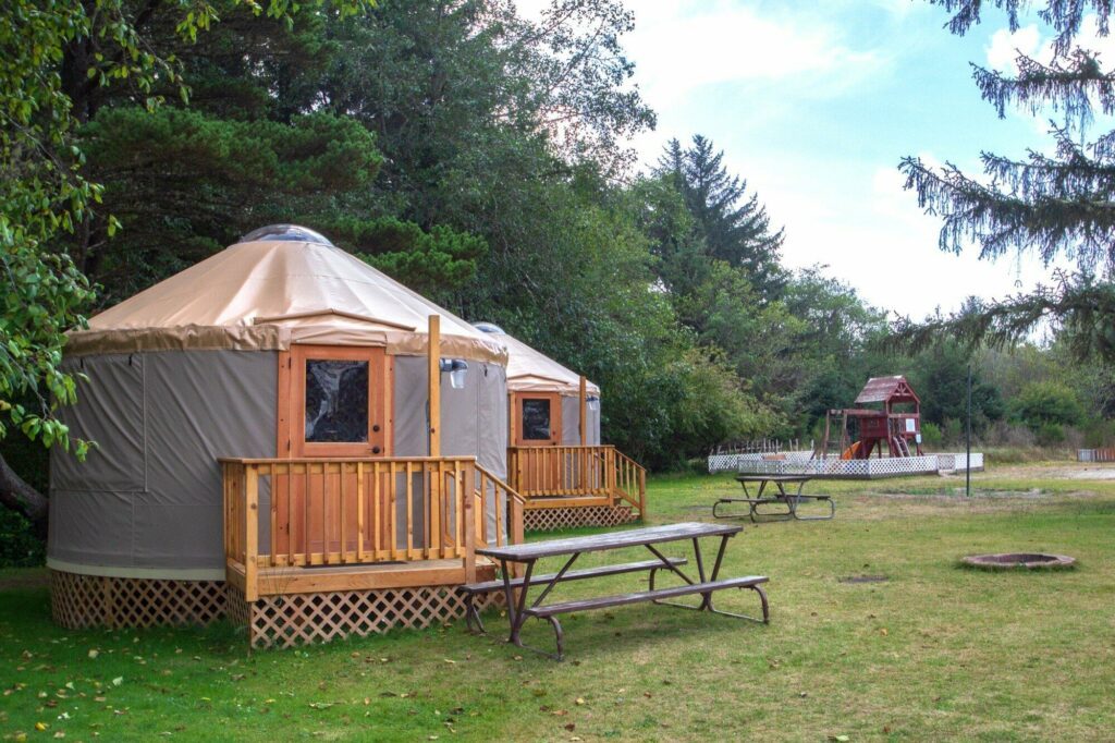 La yourte : hébergement insolite en camping