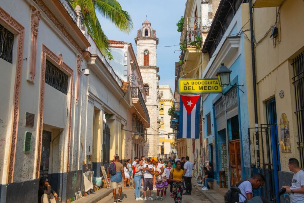 La Bodeguita del Medio (Calle Empedrado), le bar préféré d'Ernest Hemmingway à La Havane