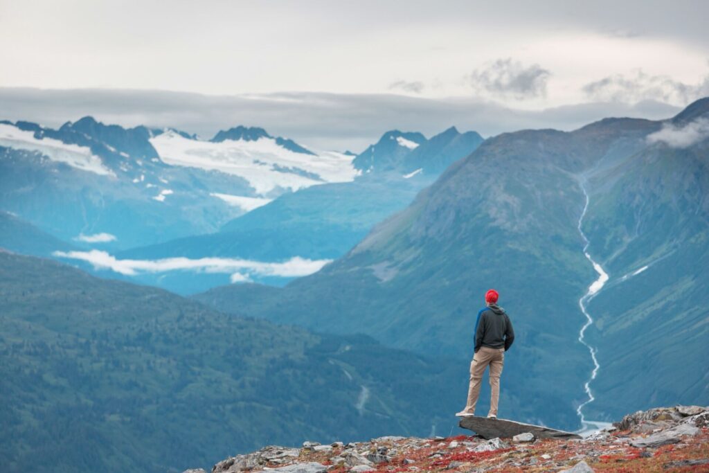 Randonnée en Alaska en été