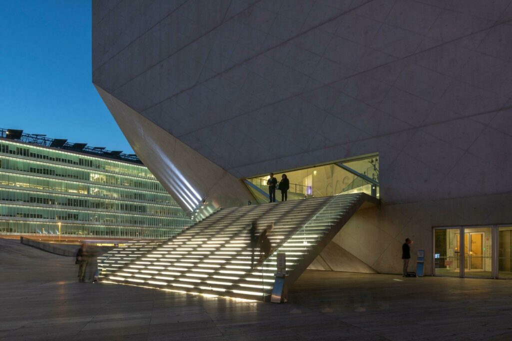 L'imposante Maison de la Musique à Porto