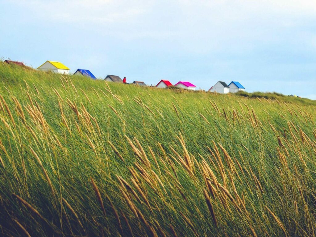 Gouville-sur-mer et ses charmantes cabines de plage