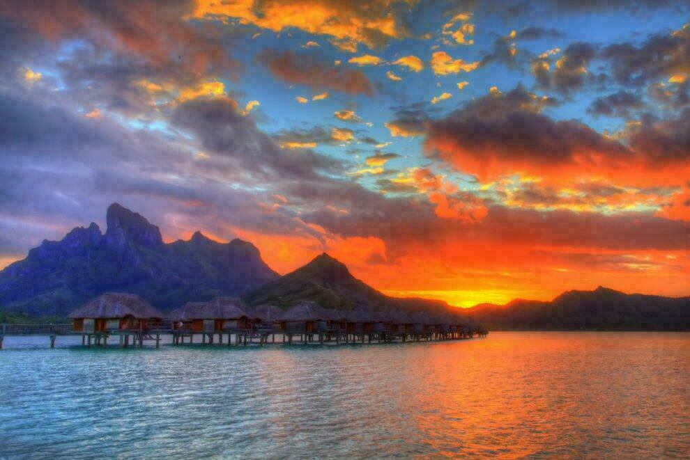 Coucher de soleil à Bora Bora