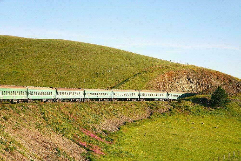 Transsibérien dans les steppes de Mongolie