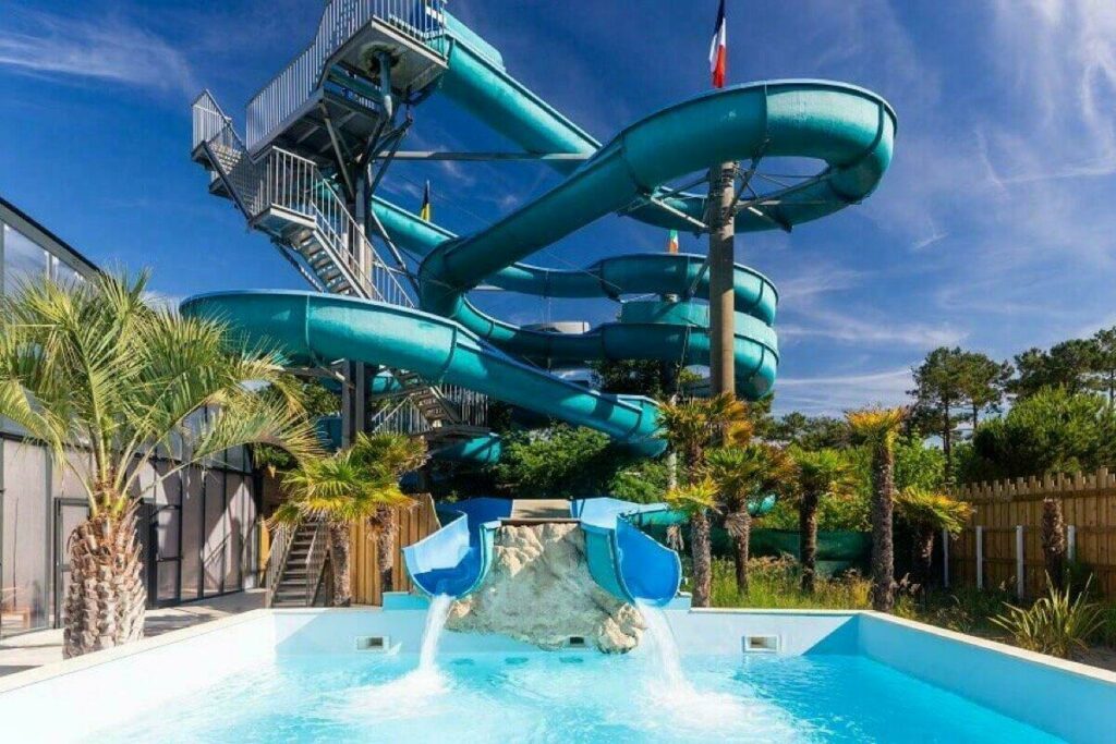 Parc aquatique du Camping La Pinède