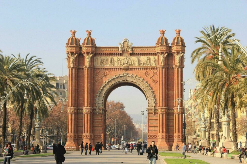 arc de triomphe Barcelone