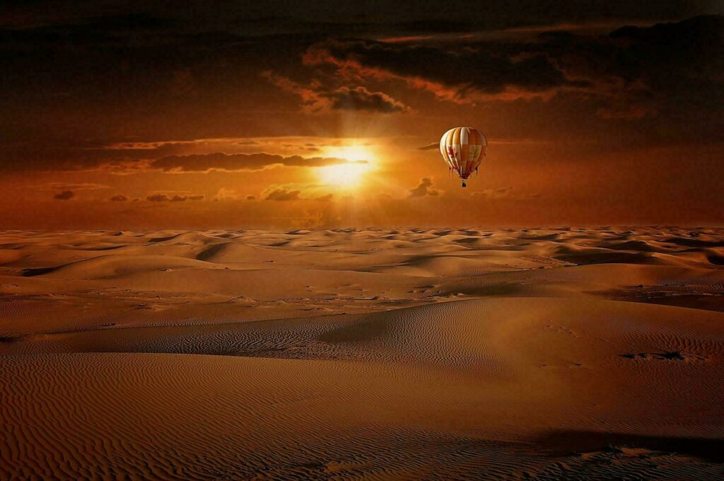 montgolfière désert