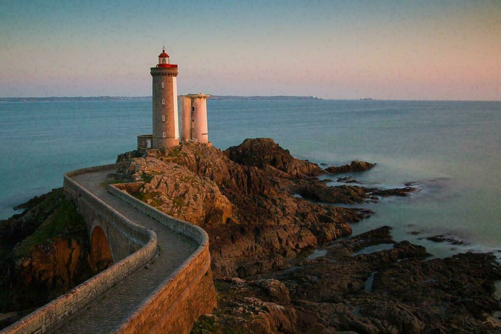 Pêche au Phare du Petit Minou en Bretagne