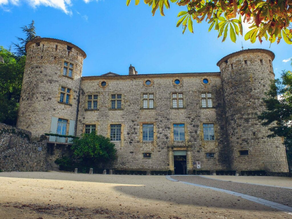 Ardèche chateau de Vogue leszed