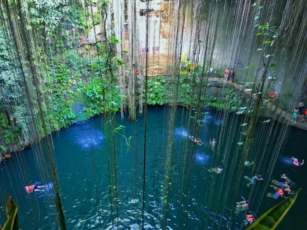 cenote Cancun