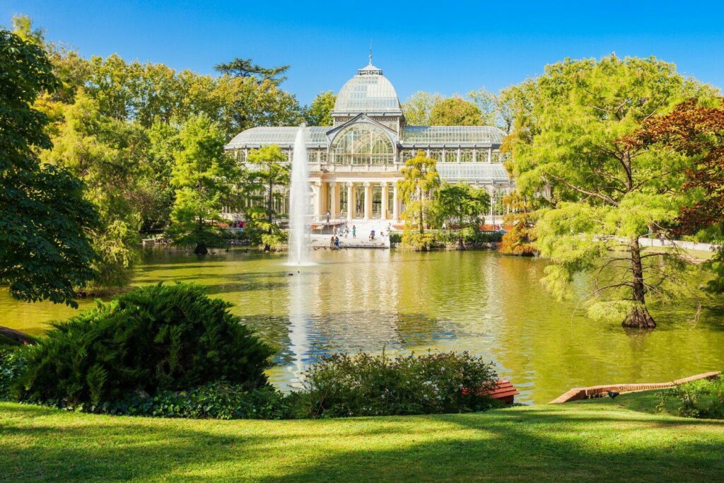 Le Palacio de Cristal dans le Parc Retiro