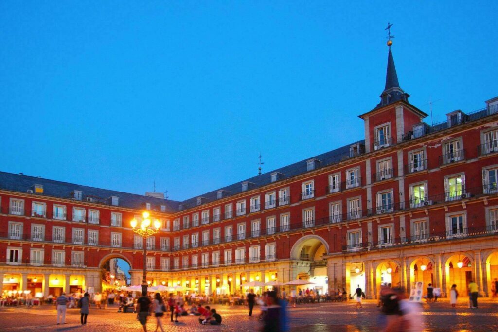 La place centrale : Plaza Mayor