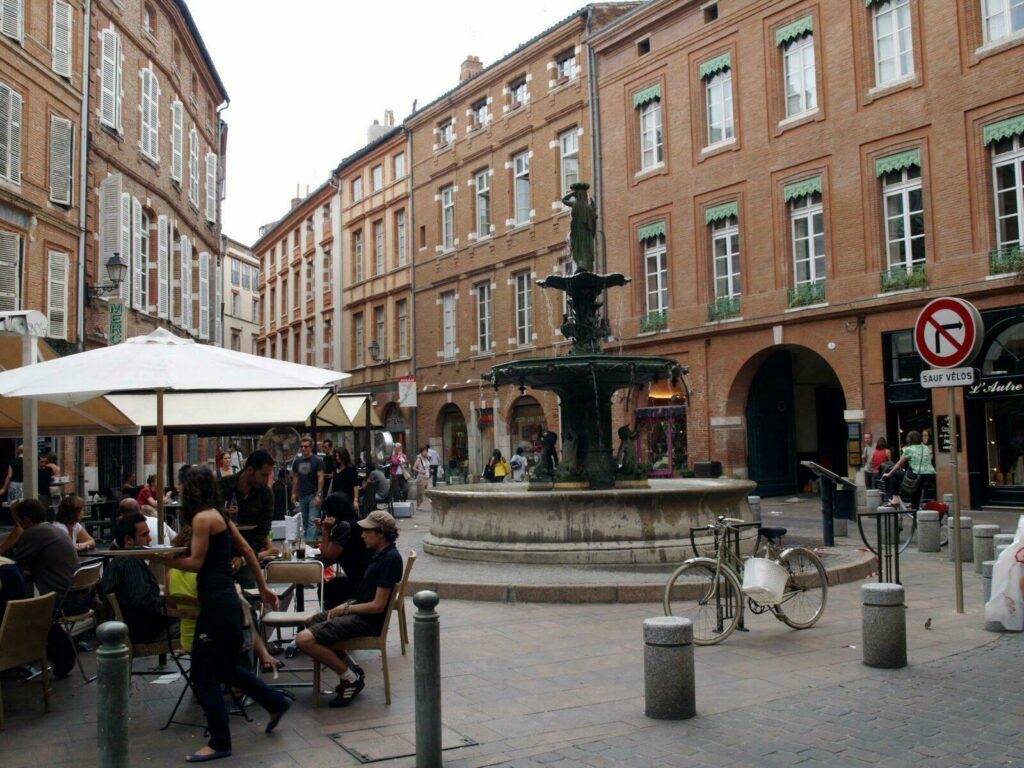 Place de la Trinité à Toulouse