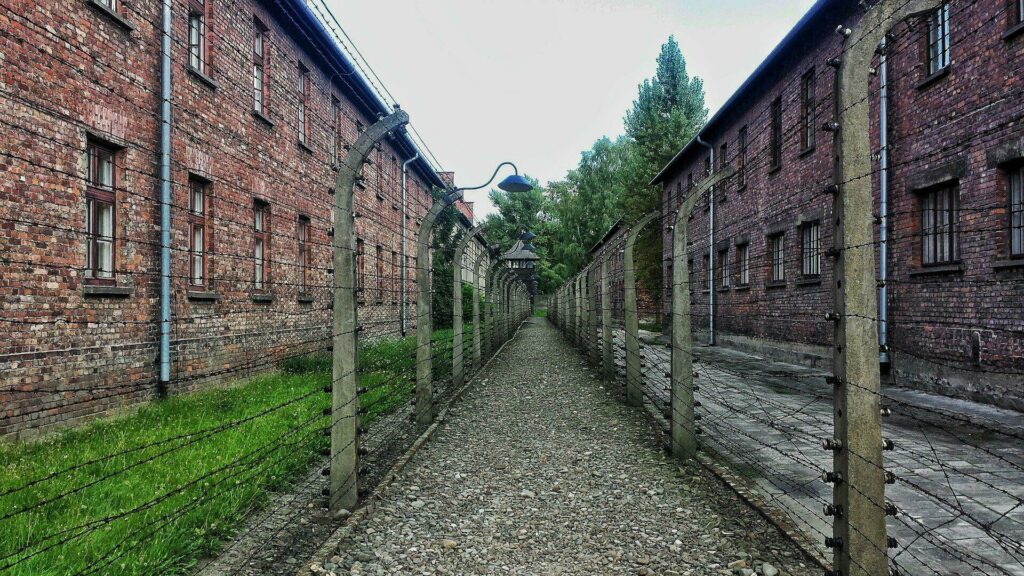 Le camp d' Auschwitz-Birkenau à faire pour du tourisme de mémoire