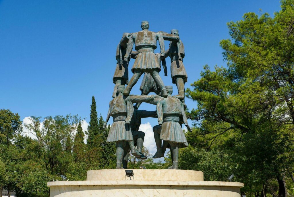 sculpture danseurs Podgorica