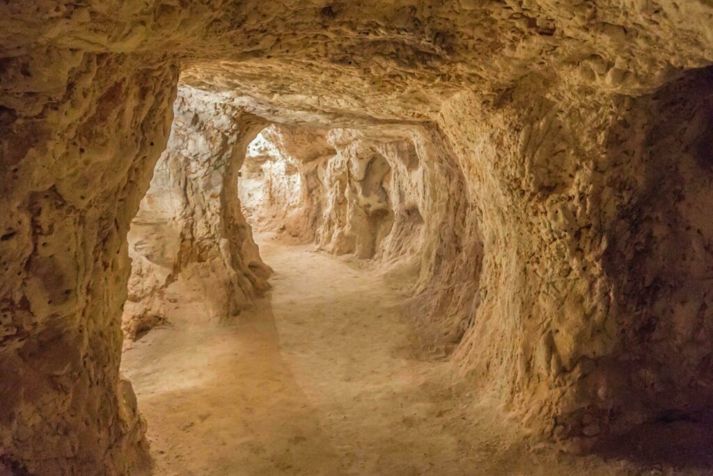 Les célèbres souterrains de Coober Pedy, Australie