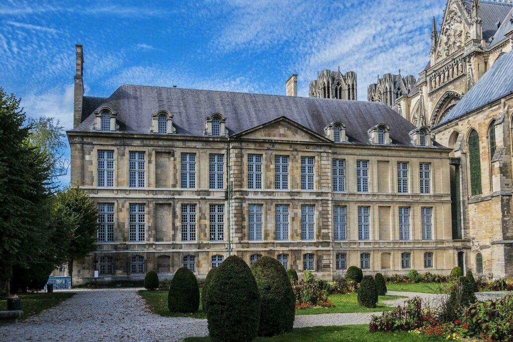 Palais du Tau