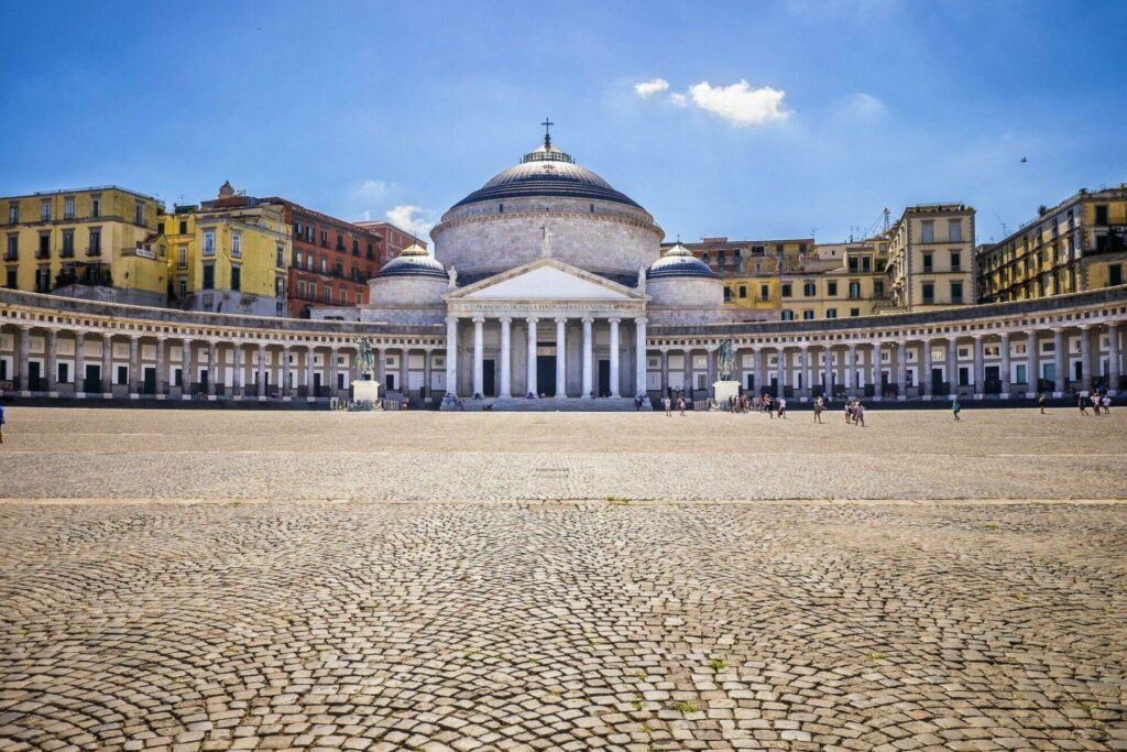 place du Peuple Naples