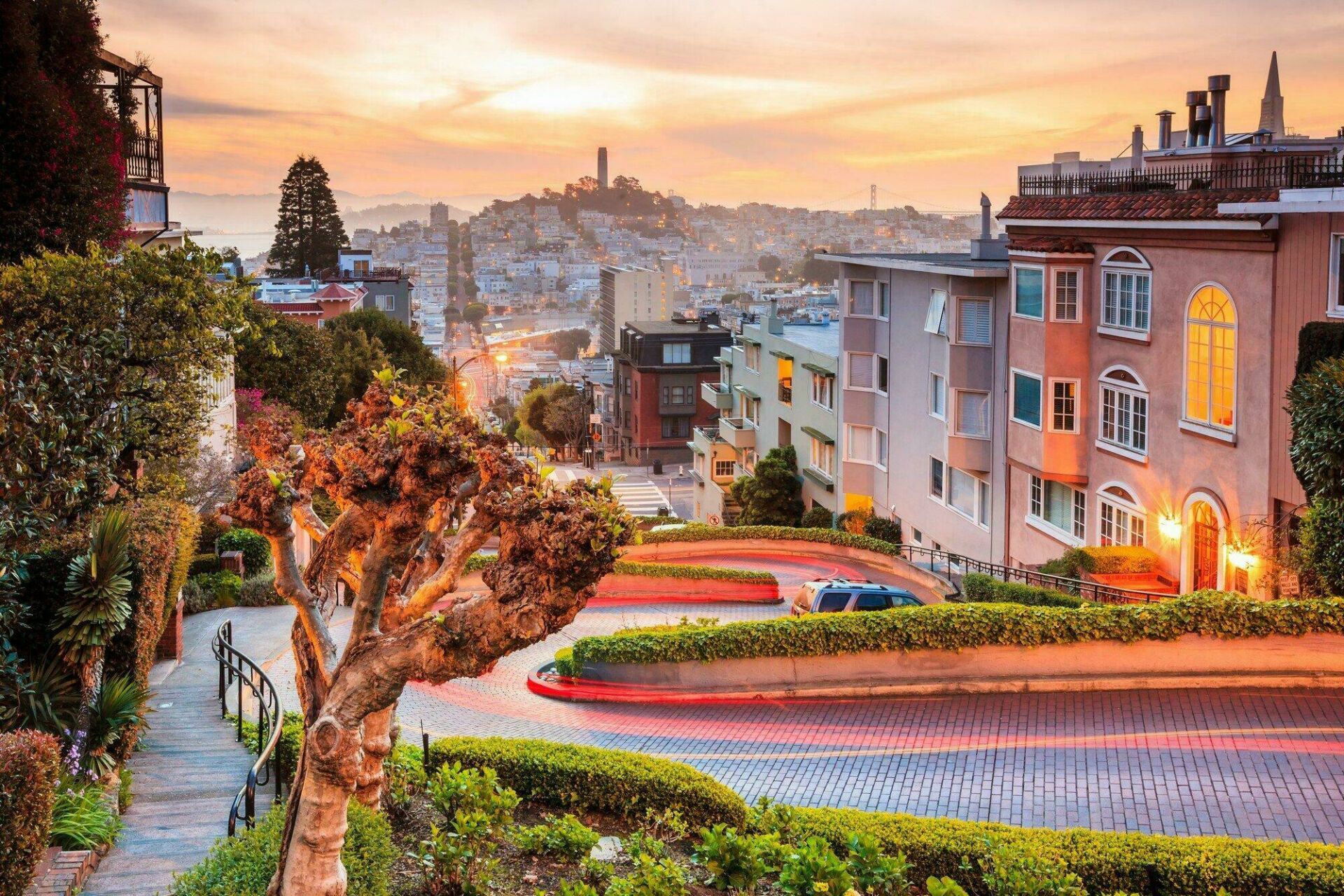 Tout savoir sur Lombard Street, la plus belle rue de San Francisco Tout savoir sur Lombard Street, la plus belle rue de San Francisco
