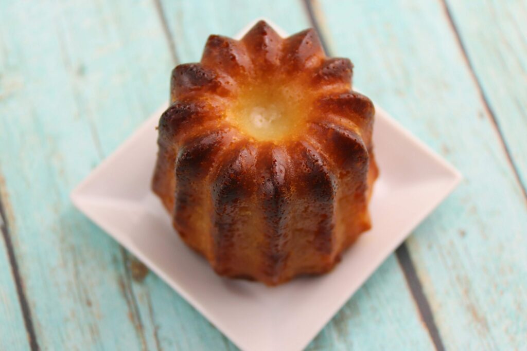 Cannelé bordeaux