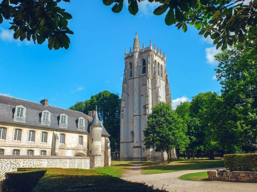 Normandie Bec-Hellouin et son Abbaye