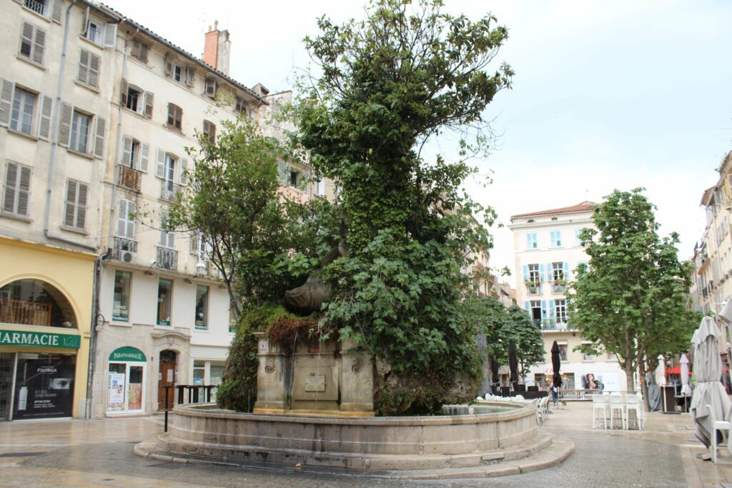 place Puget à Toulon