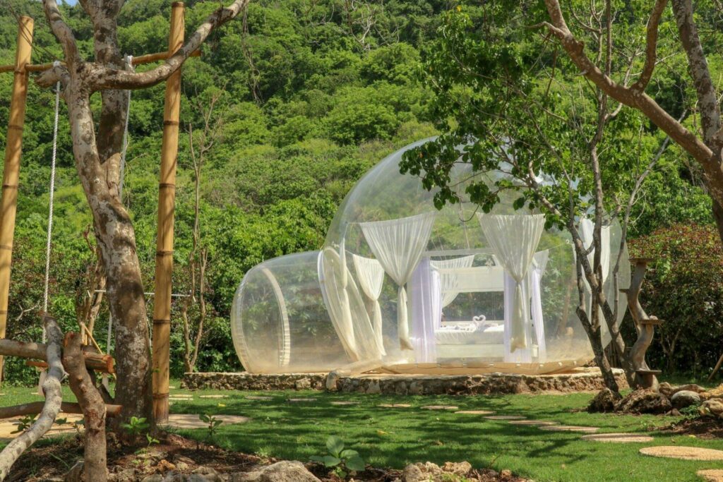 Nuit romantique en amoureux dans une bulle