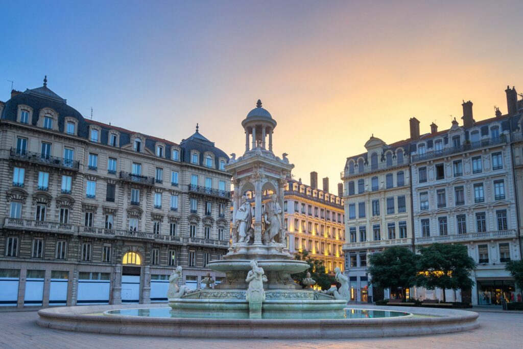 La place des Jacobins pour un weekend à Lyon en amoureux