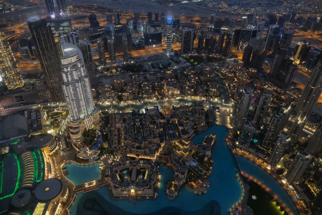 la vue de nuit Dubaï