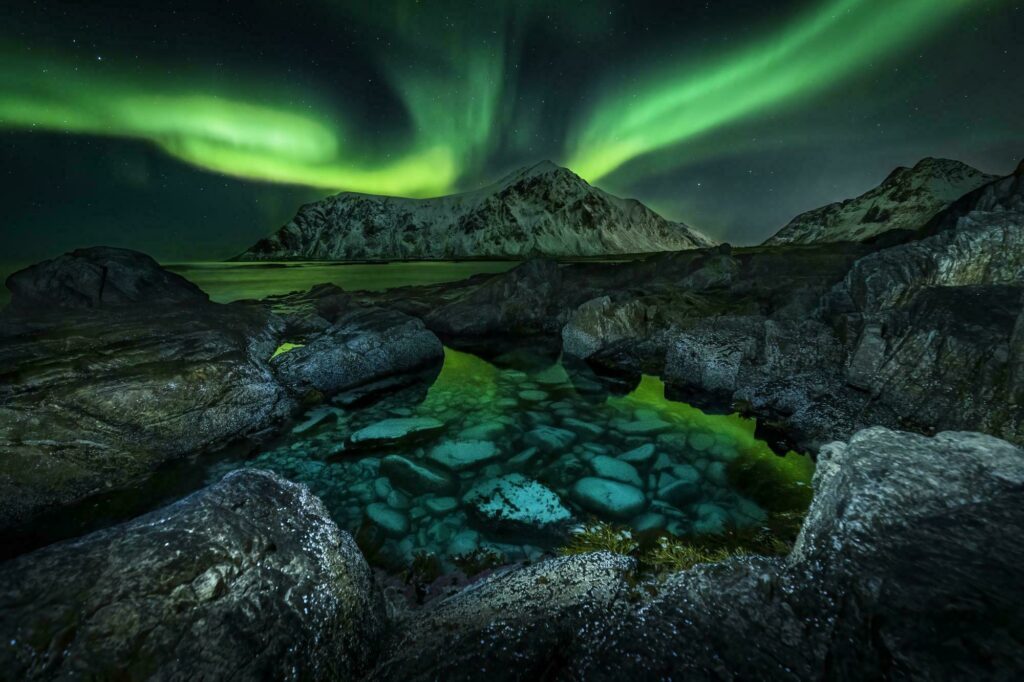 Paysage nocturne Lofoten