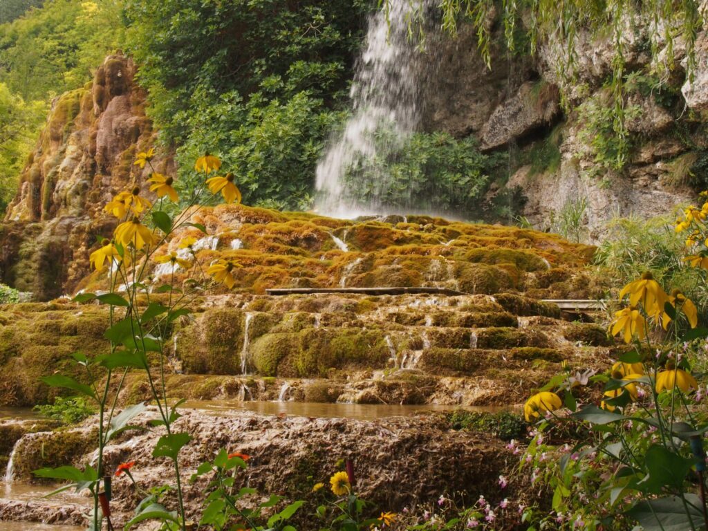 Jardin des Fontaines Pétrifiantes dans le Vercors