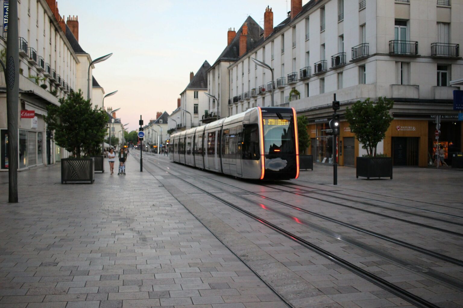 rue nationale tours