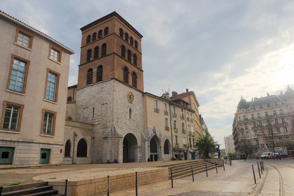 La cathédrale Notre-Dame de Grenoble