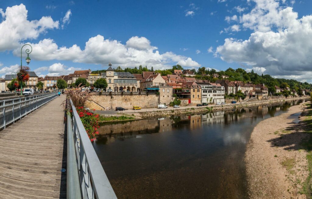 Le Bugue village en Dordogne