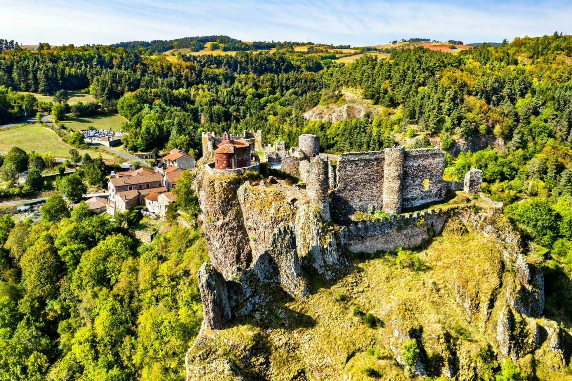 L'étonnant village d'Arlempdes