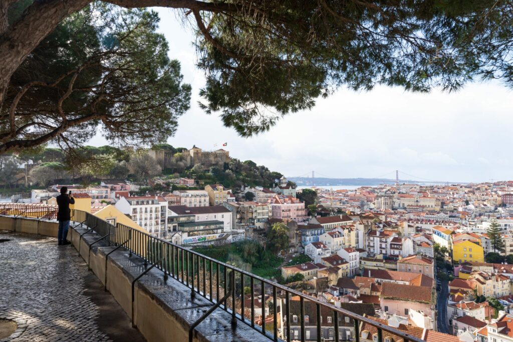 Le Miradouro da Graça à Lisbonne