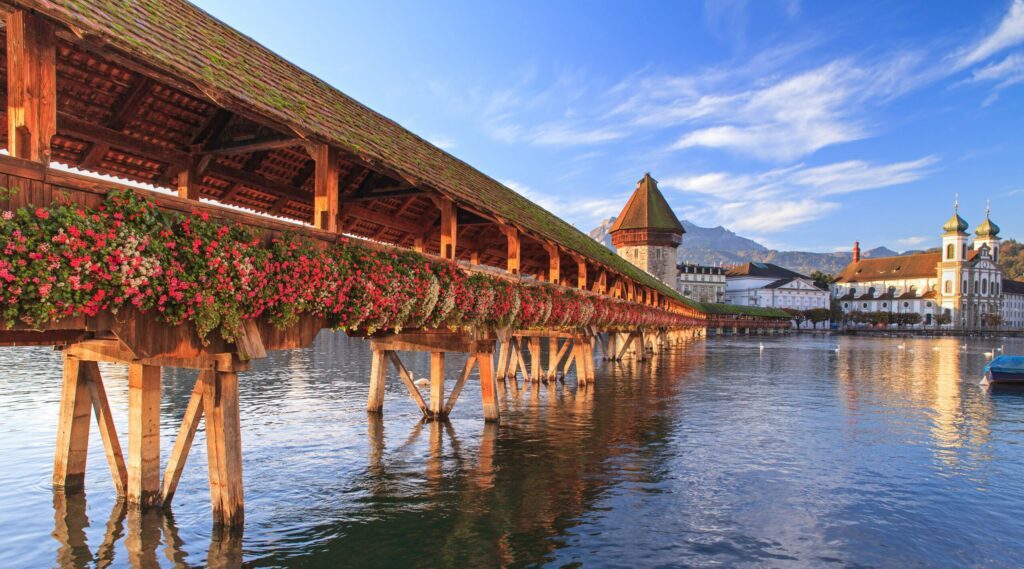 Lucerne, early morning