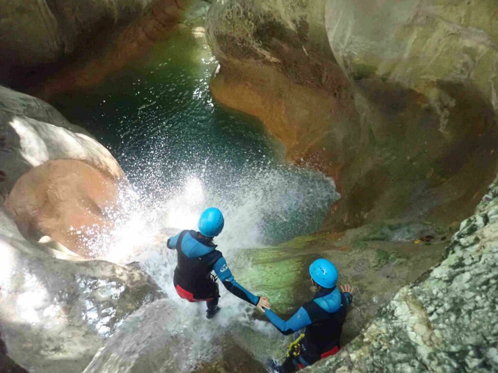 Du canyoning dans le Vercors, proche de Grenoble