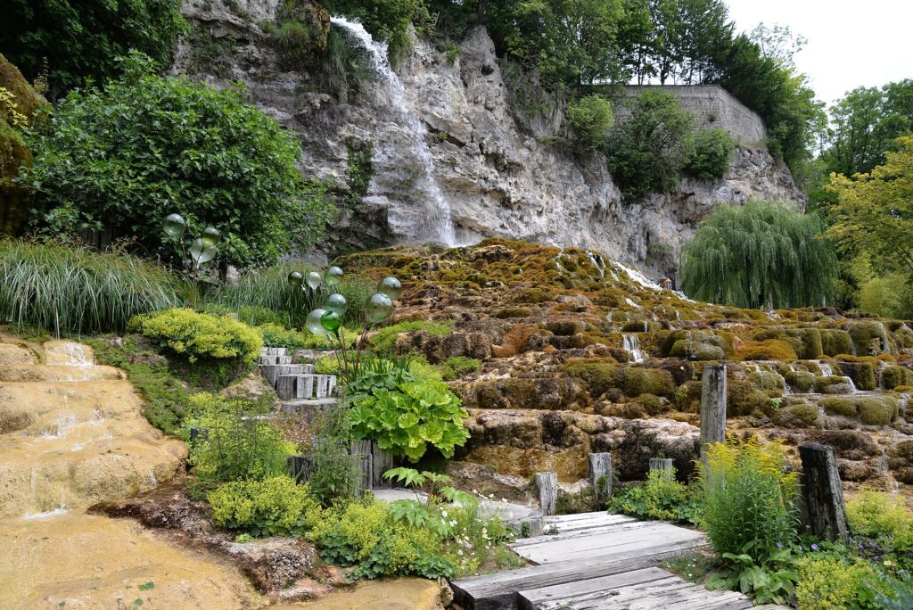 Jardin des Fontaines Pétrifiantes