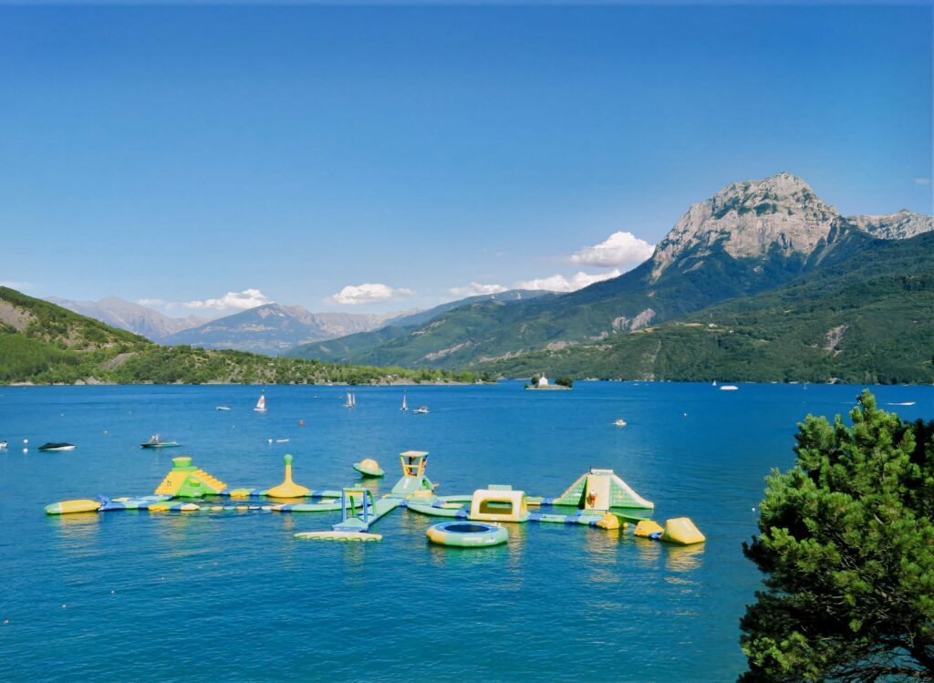 Le lac de Serre-Ponçon