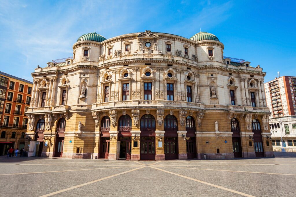 Le superbe théâtre Arriaga